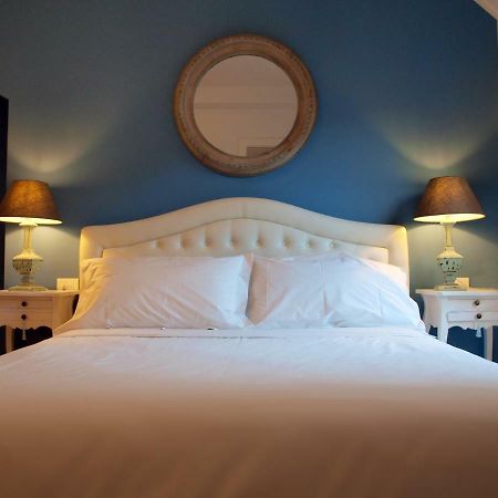 Cosmopolitan Central Rooms Болонья Екстер'єр фото