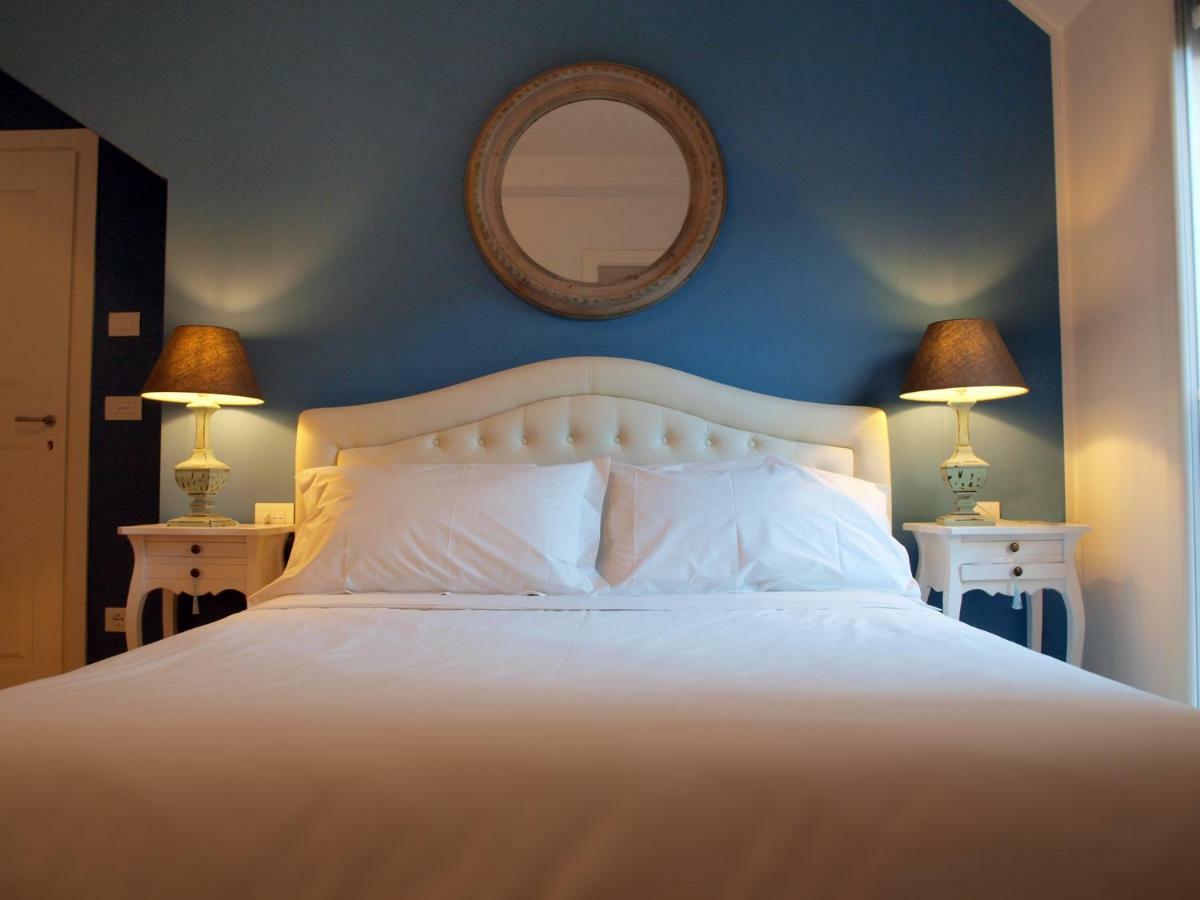 Cosmopolitan Central Rooms Болонья Екстер'єр фото