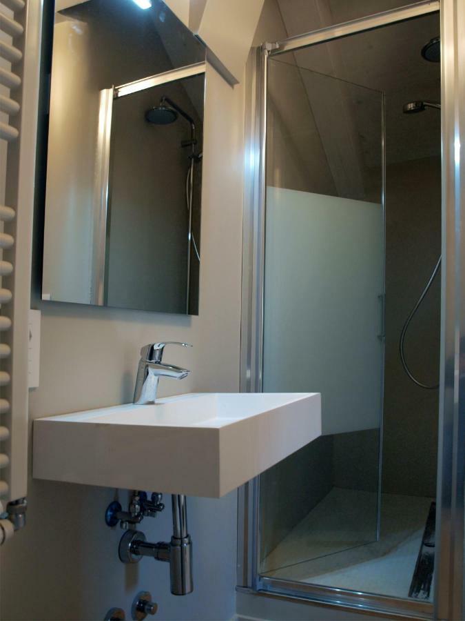 Cosmopolitan Central Rooms Болонья Екстер'єр фото